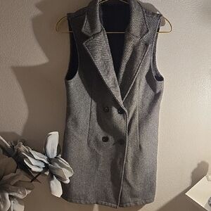 SHEIN Black and Gray Herringbone Vest